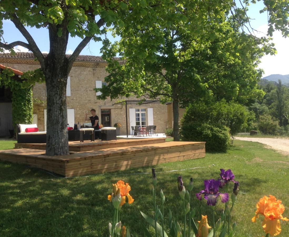 Vakantiehuis Agreable Bastide Provencale Avec Piscine *